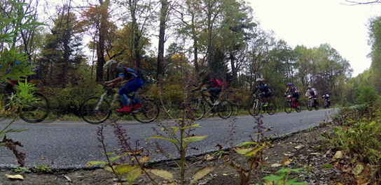 2016首屆長白山杯海東青&TREK山地自行車邀請賽鳴槍